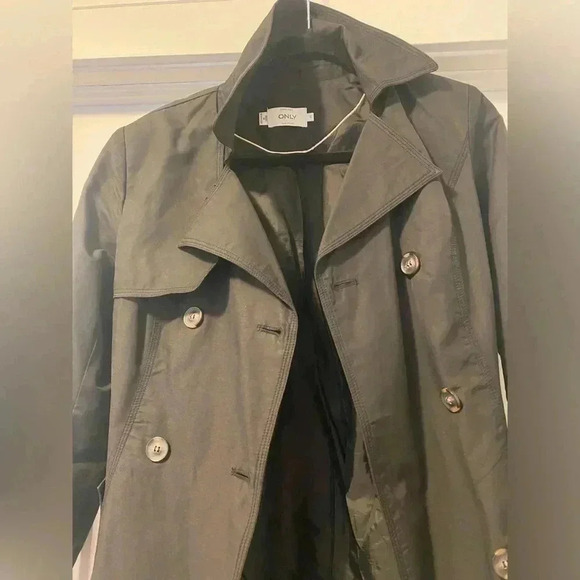 Women’s Only  & Sons Black Trench Coat - Picture 11 of 11